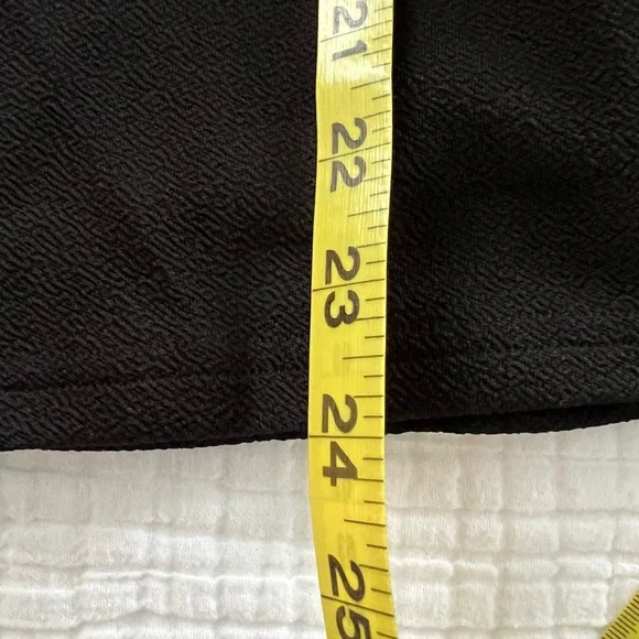 Black Fitted Long Sleeve Embellished Blouse - Picture 6 of 7